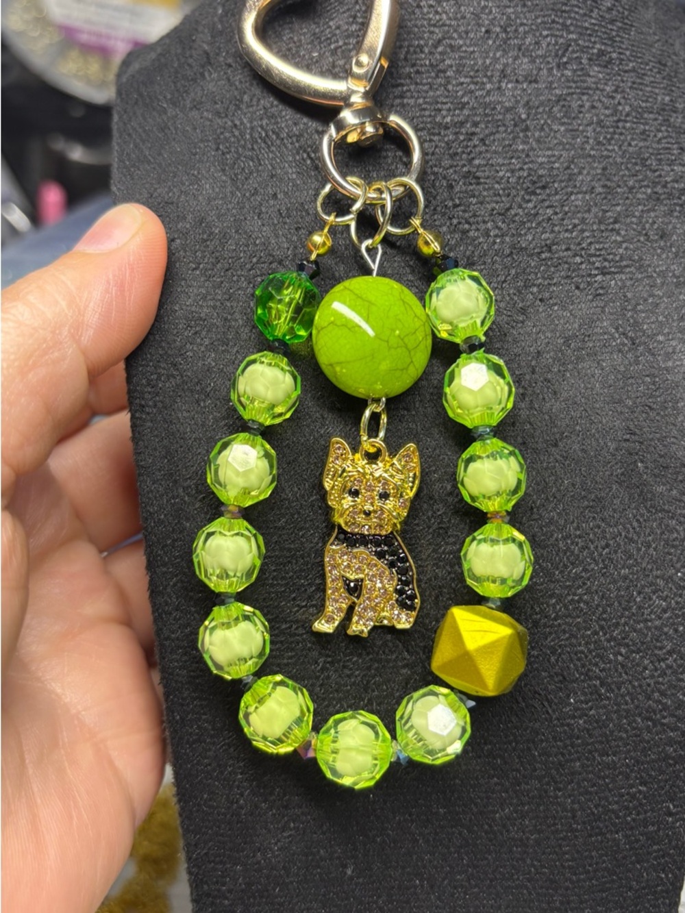 Green Beaded Cat Charm Key & Card Holder Keychain